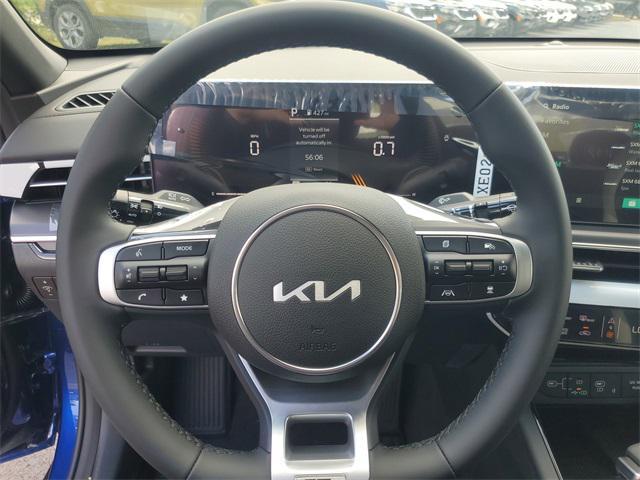 Photo of 2025 Yacht Blue Kia K5