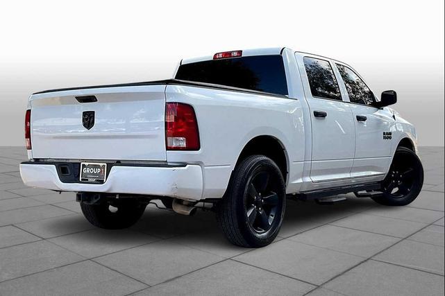 Photo of 2018 Bright White Clearcoat RAM 1500