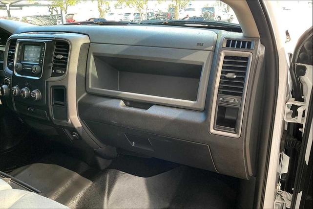 Photo of 2018 Bright White Clearcoat RAM 1500