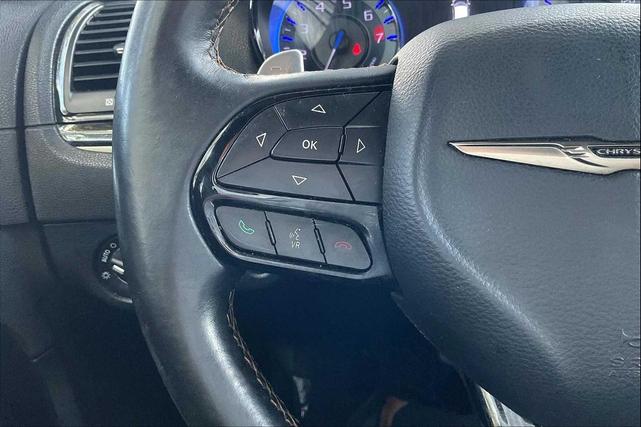 Photo of 2017 Gloss Black Chrysler 300