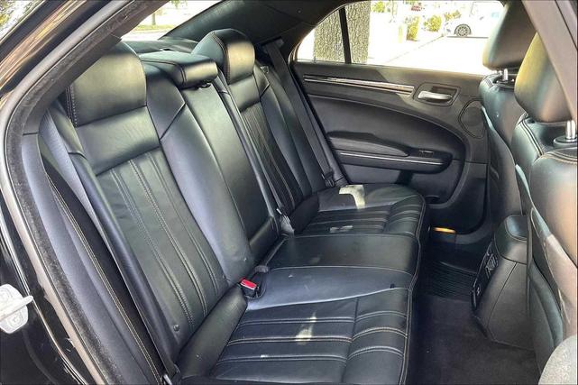Photo of 2017 Gloss Black Chrysler 300