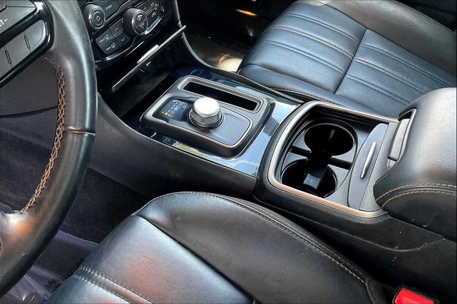 Photo of 2017 Gloss Black Chrysler 300