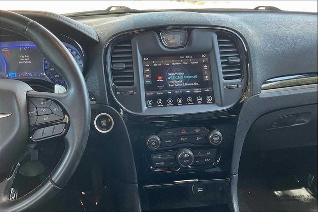 Photo of 2017 Gloss Black Chrysler 300