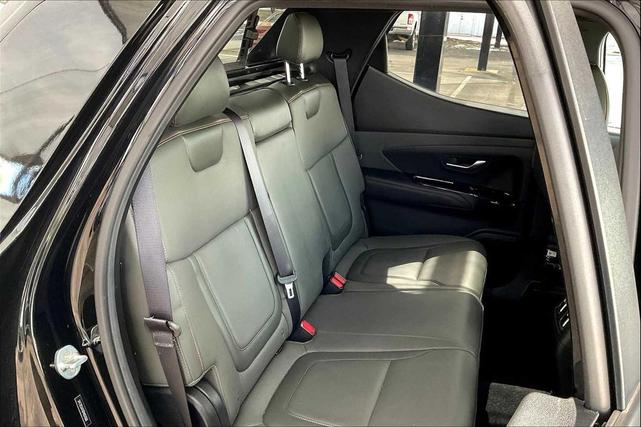 Photo of 2023 Phantom Black Hyundai SANTA CRUZ