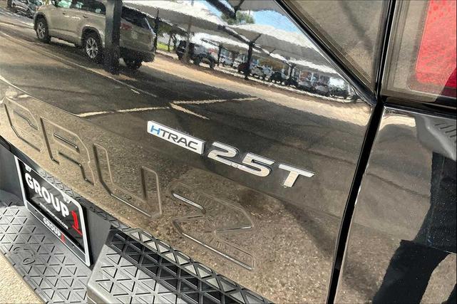 Photo of 2023 Phantom Black Hyundai SANTA CRUZ