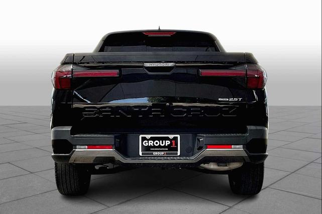 Photo of 2023 Phantom Black Hyundai SANTA CRUZ