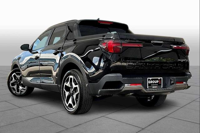 Photo of 2023 Phantom Black Hyundai SANTA CRUZ