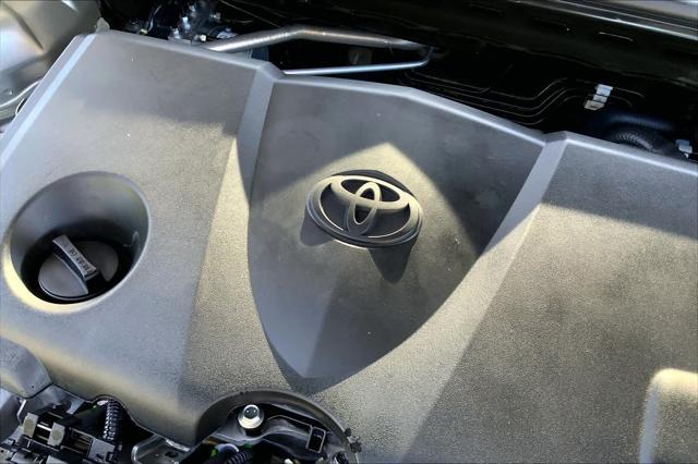 Photo of 2022 Celestial Silver Metallic Toyota Camry