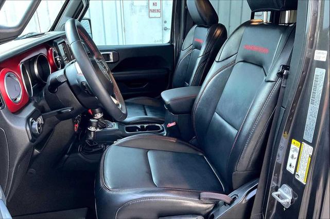 Photo of 2019 Granite Crystal Metallic Clearcoat Jeep Wrangler Unlimited