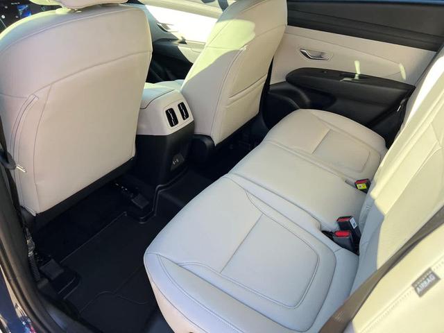 Photo of 2025 Atlantis Blue Hyundai TUCSON