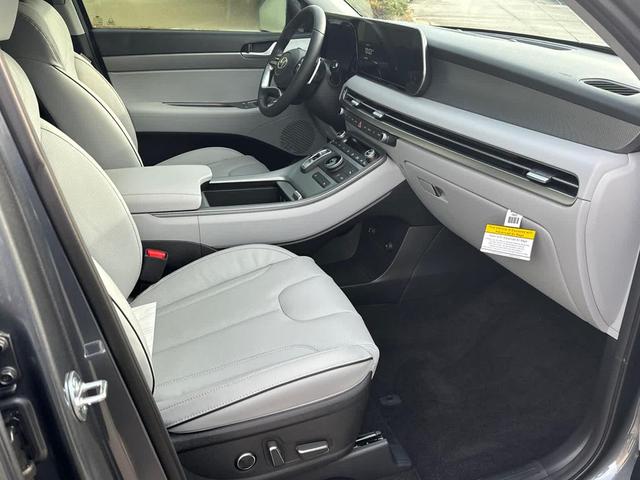 Photo of 2025 Steel Graphite Hyundai PALISADE