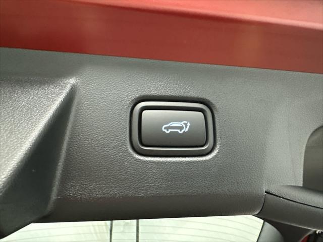 Photo of 2025 Ultimate Red Hyundai TUCSON