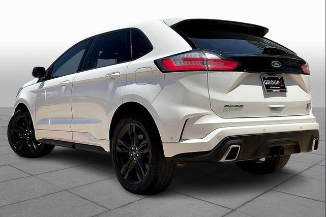 Photo of 2020 Star White Metallic Tri-Coat Ford Edge
