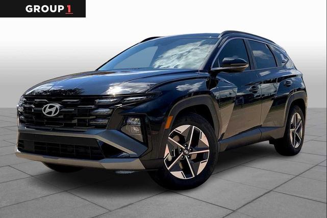 Photo of 2025 Phantom Black Hyundai TUCSON
