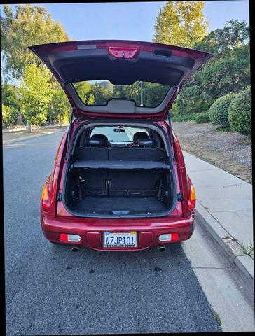 Photo of 2003 Red Chrysler PT Cruiser