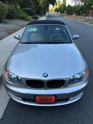 Photo of 2009 Beige BMW 128