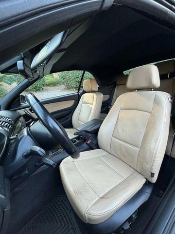 Photo of 2009 Beige BMW 128