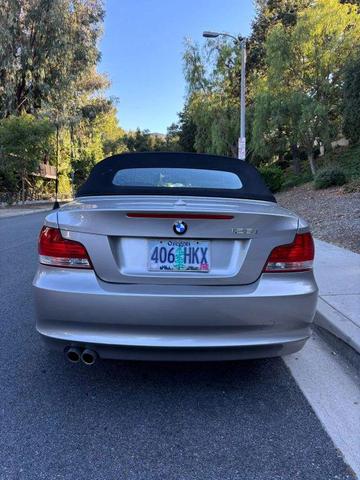 Photo of 2009 Beige BMW 128