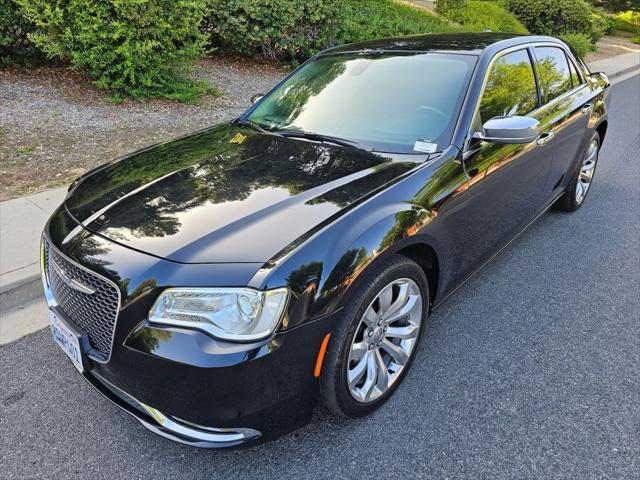 2018 Chrysler 300