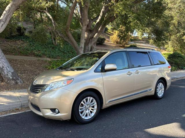 2014 Toyota Sienna