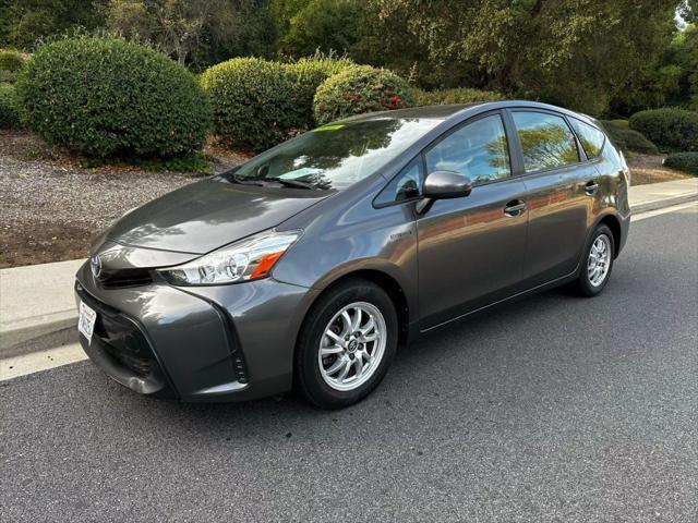 2017 Toyota Prius V