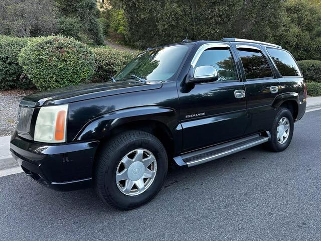 2004 Cadillac Escalade