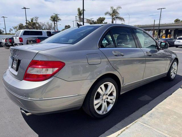 Photo of 2009 Silver Mercedes-Benz C-Class