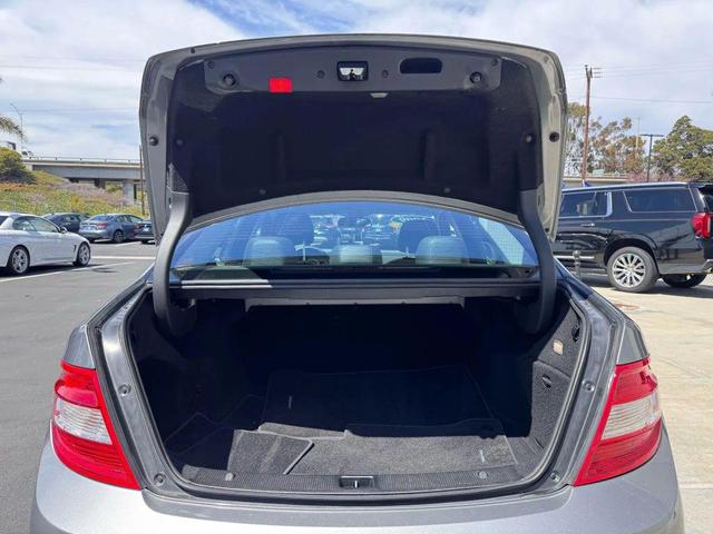 Photo of 2009 Silver Mercedes-Benz C-Class