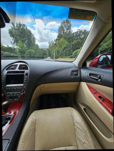 Photo of 2009 Burgundy Lexus ES 350