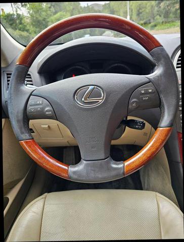 Photo of 2009 Burgundy Lexus ES 350