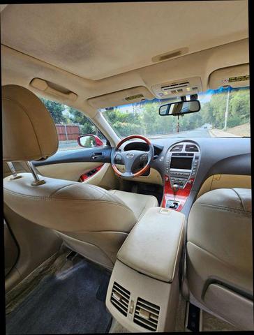Photo of 2009 Burgundy Lexus ES 350