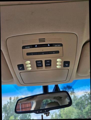 Photo of 2009 Burgundy Lexus ES 350