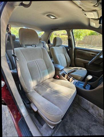 Photo of 2001 Vintage Red Pearl Toyota Camry