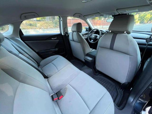 Photo of 2019 Blue Honda Civic