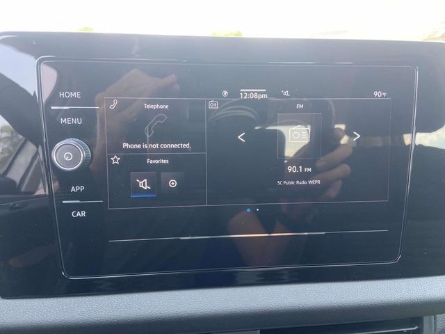 Photo of 2025 Pure White Volkswagen Jetta