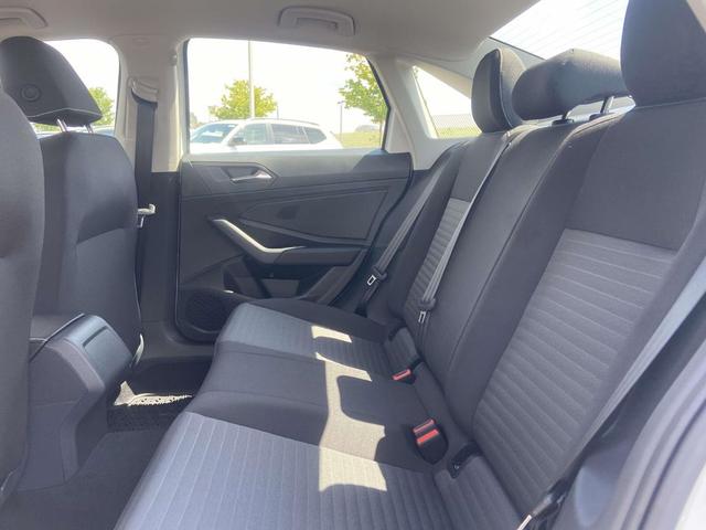 Photo of 2025 Pure White Volkswagen Jetta