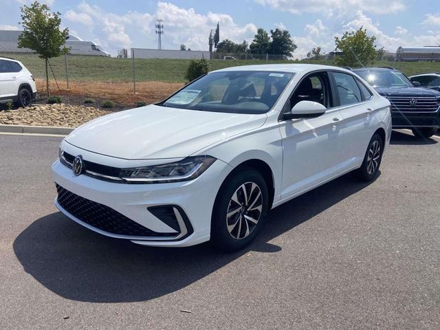 Photo of 2025 Pure White Volkswagen Jetta