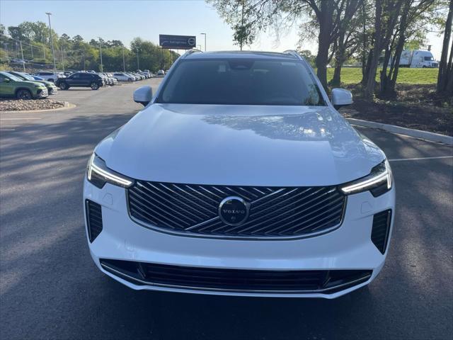 Photo of 2025 Crystal White Pearl Volvo XC90 Plug-In Hybrid