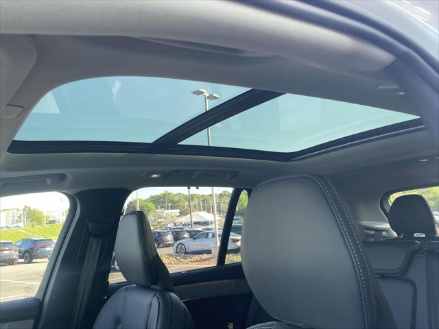 Photo of 2025 Crystal White Pearl Volvo XC90 Plug-In Hybrid