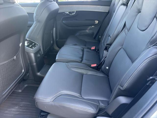 Photo of 2025 Crystal White Pearl Volvo XC90 Plug-In Hybrid