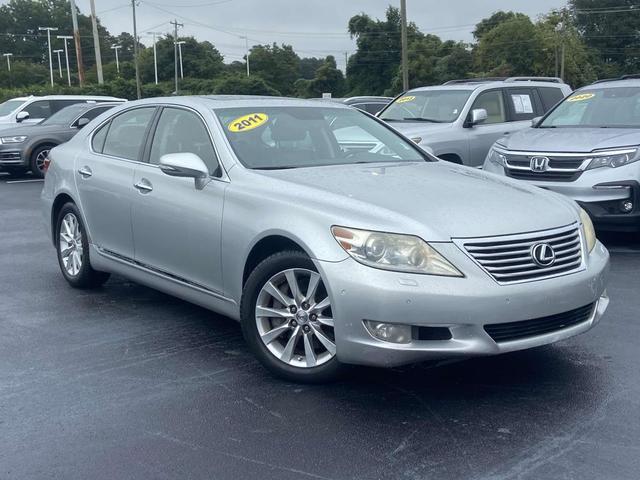 Photo of 2011 Mercury Metallic Lexus LS 460