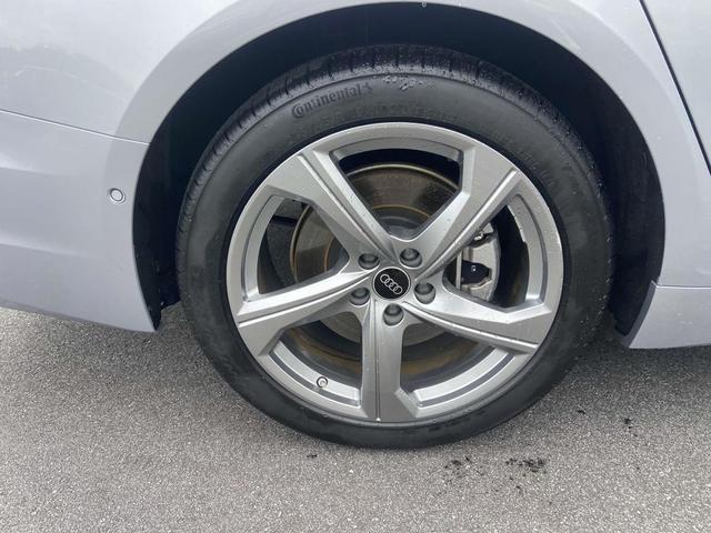 Photo of 2024 Florett Silver Metallic Audi A6