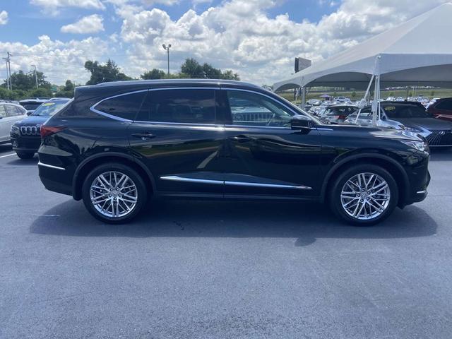 Photo of 2023 Majestic Black Pearl Acura MDX