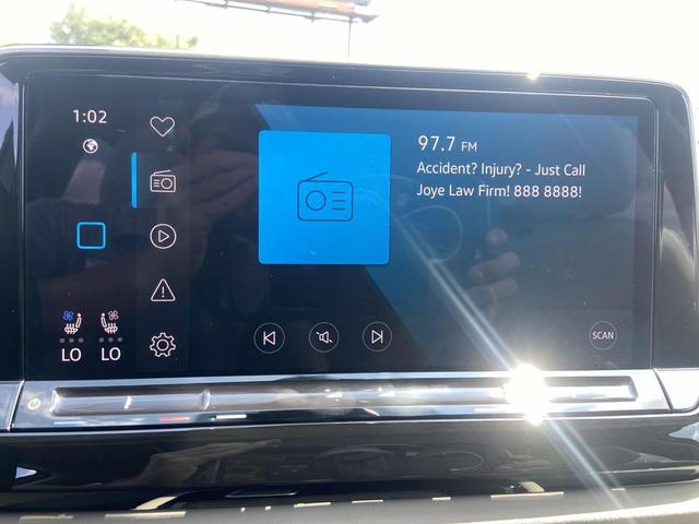 Photo of 2026 silver mist metallic Volkswagen Atlas