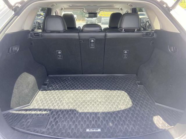 Photo of 2021 Snowflake White Pearl Mica Mazda CX-5