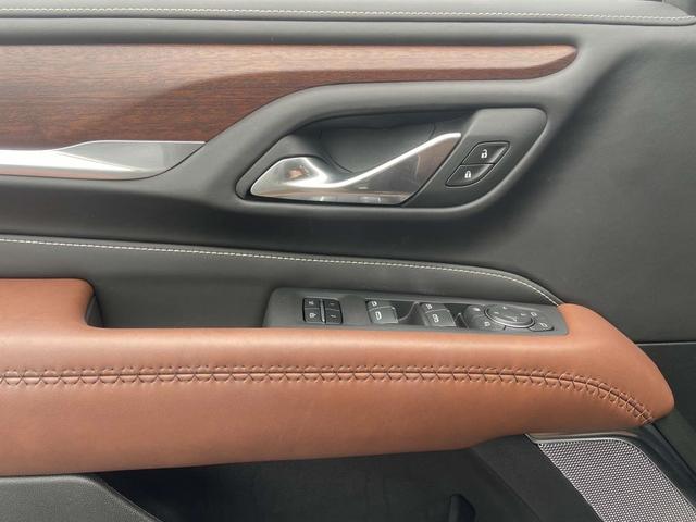 Photo of 2024 Gray GMC Yukon