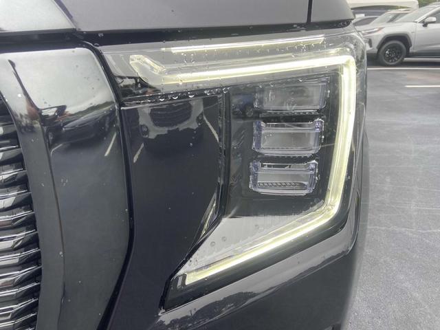 Photo of 2024 Gray GMC Yukon