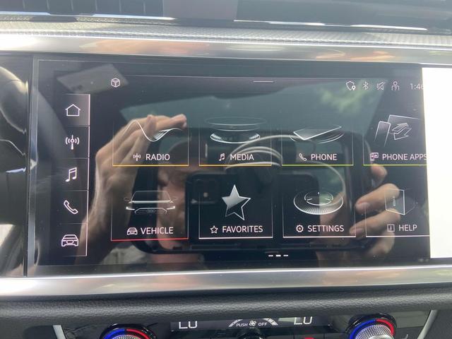 Photo of 2025 Mythos Black Metallic Audi Q3