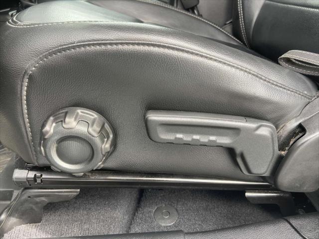 Photo of 2019 Gray Jeep Wrangler Unlimited