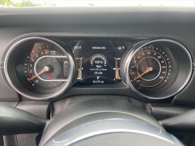 Photo of 2019 Gray Jeep Wrangler Unlimited